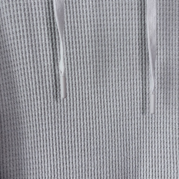 Rainforest Cabin Oatmeal Cream Waffle Knit Pullover Hoodie Men’s Size Medium - Picture 4 of 9